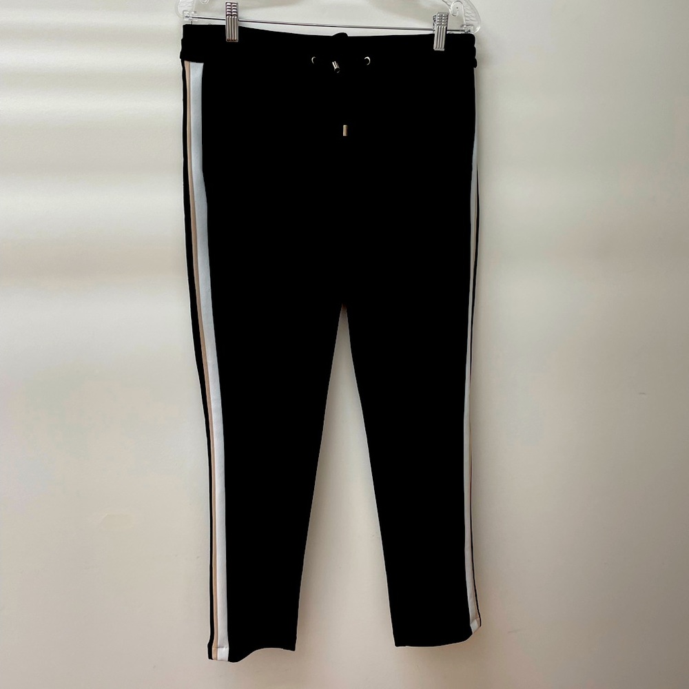 Le Chateau pants 4US